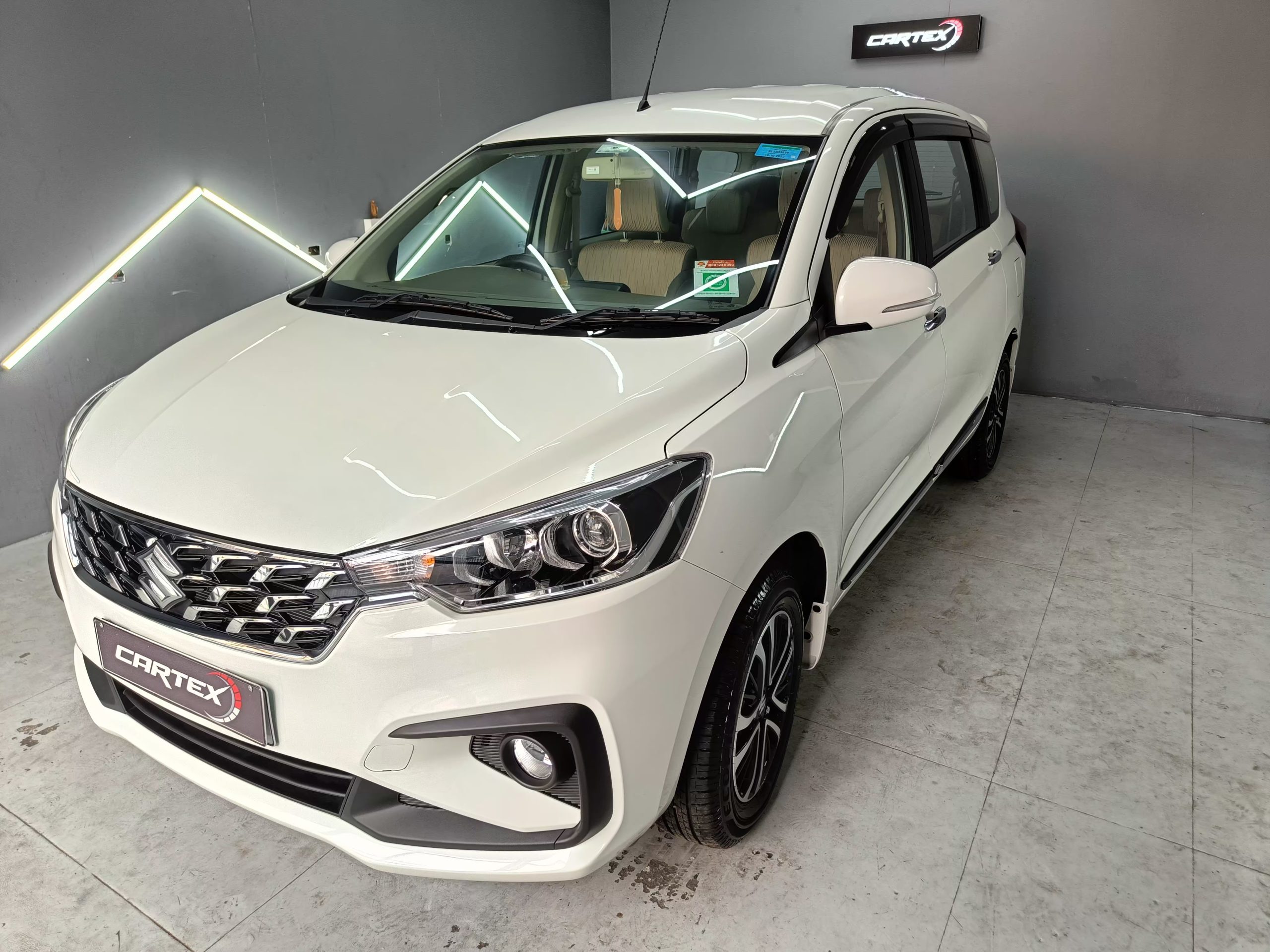 CARS DETAILING